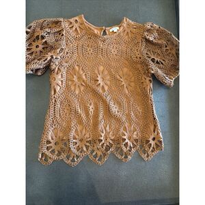 Ultra Pink Women’s Crochet Lace Dark Brown Scallop Hem Lined Puff Sleeve Top S